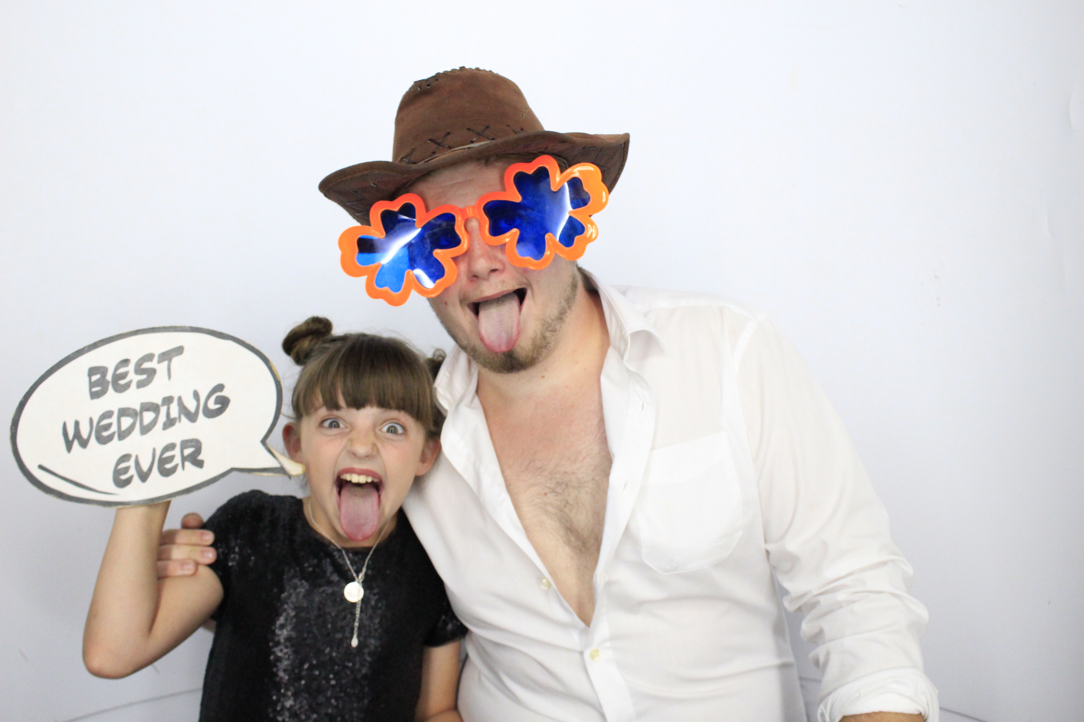 Matthew and Bethany’s Wedding | View more photos from the event at gallery.myphotoboothexperience.co.uk/u/MyPhotoBoothExperienceLtd/Matthew-and-Bethany’s-Wedding